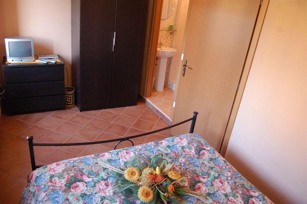 B&B La Corte Capannori Bagian luar foto