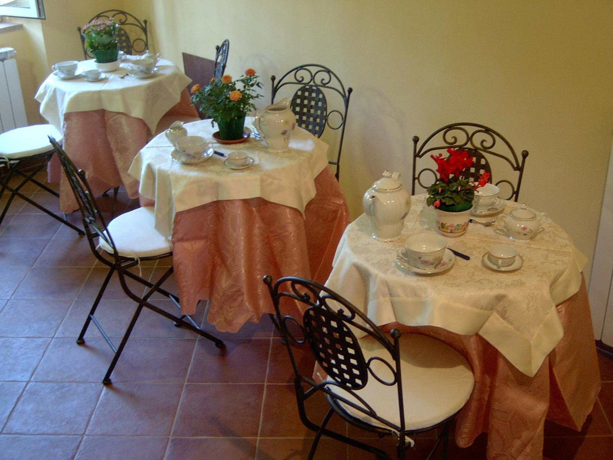 B&B La Corte Capannori Bagian luar foto