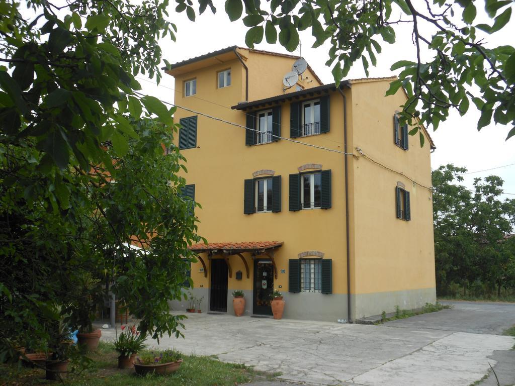 B&B La Corte Capannori Bagian luar foto