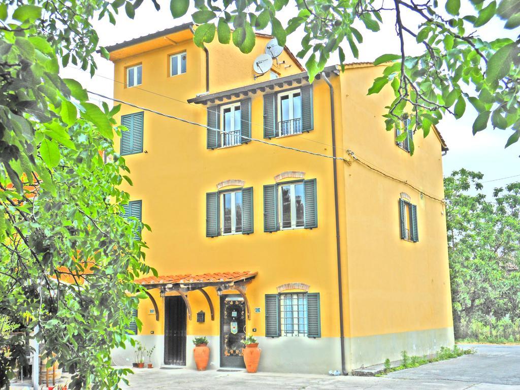 B&B La Corte Capannori Bagian luar foto