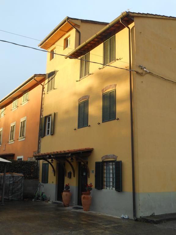 B&B La Corte Capannori Bagian luar foto