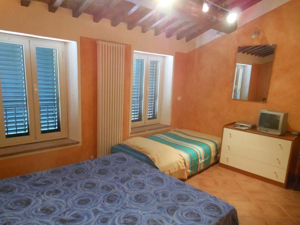B&B La Corte Capannori Bagian luar foto